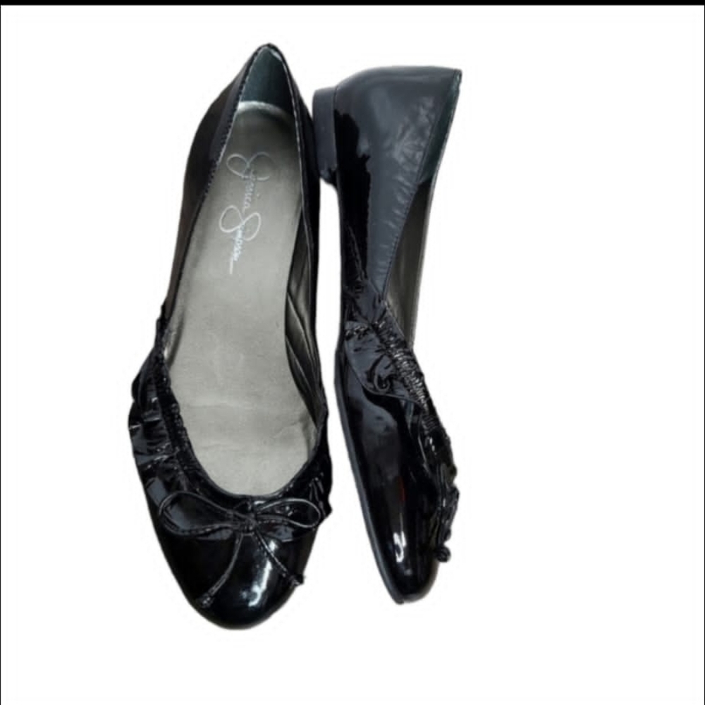 Jessica Simpson Black Flat Ballet Ruffle Bow Pattent leather Casual Basic sz 6.5